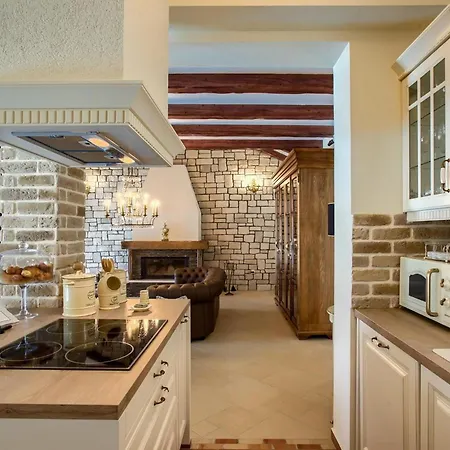 Mek بيت للعطل *