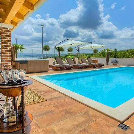 بيت للعطل Mek *