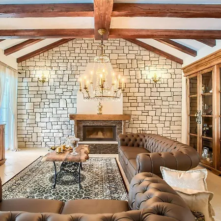 Ferienhaus Mek *